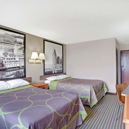 Super 8 By Wyndham Nashville/ Dntn/ Opryland Area Exterior foto
